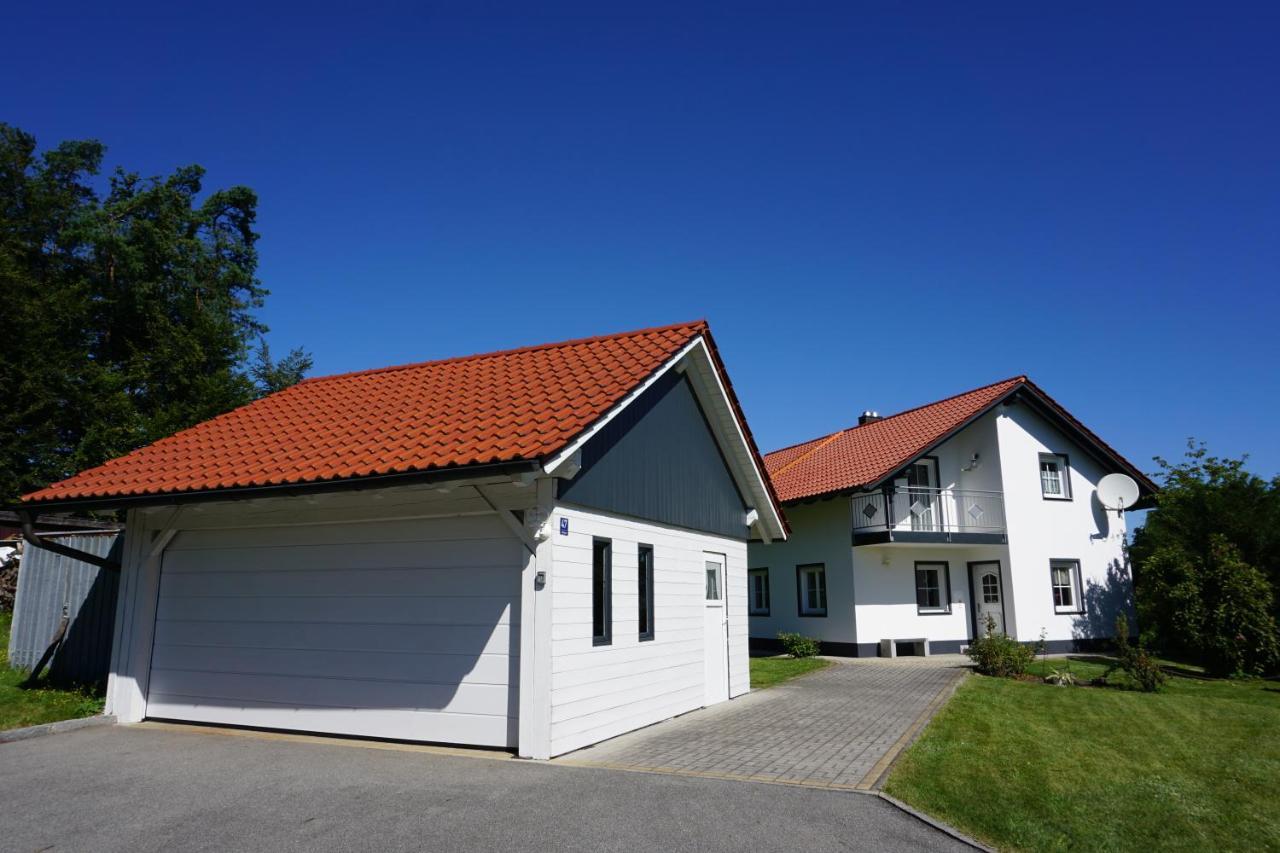 Ferienhaus Englburg In Absolut Ruhiger Lage Tittling Buitenkant foto