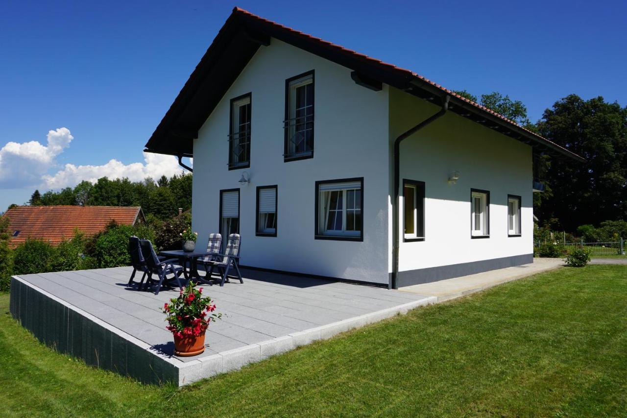 Ferienhaus Englburg In Absolut Ruhiger Lage Tittling Buitenkant foto